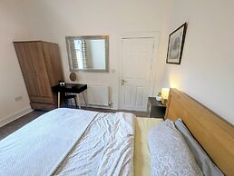 TopHome Stoke Newington