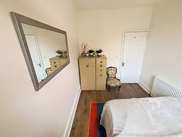 TopHome Stoke Newington