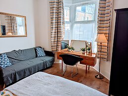 TopHome Stoke Newington