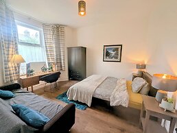 TopHome Stoke Newington