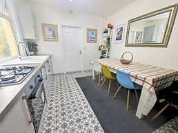 TopHome Stoke Newington