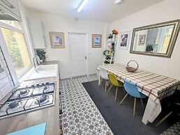 TopHome Stoke Newington