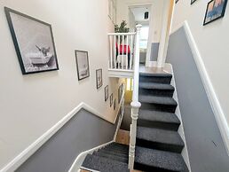 TopHome Stoke Newington