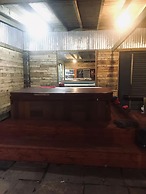 Manchester Party Pad