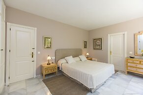 Villa Duque Los Monteros Marbella