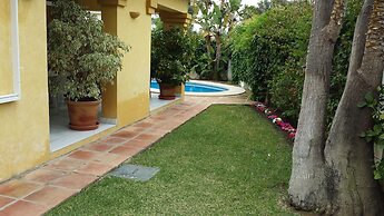 Villa Duque Los Monteros Marbella