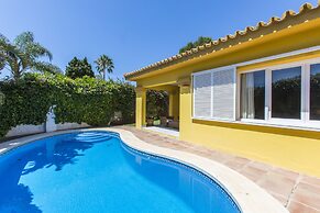 Villa Duque Los Monteros Marbella