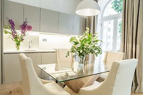 London Villa - 13 Talbot Square