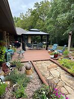 Walnut Waters Bed & Breakfast