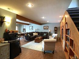 Walnut Waters Bed & Breakfast