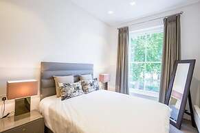 London Villa - 20 Princes Square