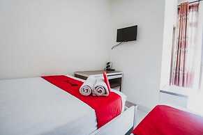 RedDoorz Plus near Semanggi