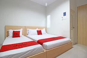 RedDoorz near AMIKOM Yogyakarta