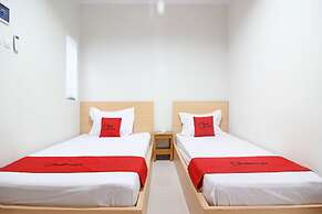 RedDoorz near AMIKOM Yogyakarta