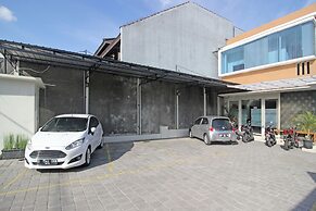 RedDoorz near AMIKOM Yogyakarta