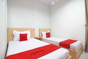 RedDoorz near AMIKOM Yogyakarta