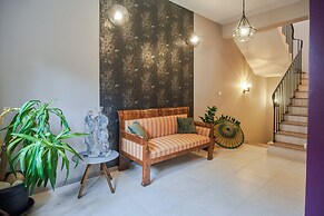 Peacock Boutique Apartments