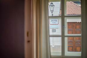 Peacock Boutique Apartments