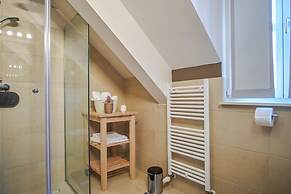 Peacock Boutique Apartments