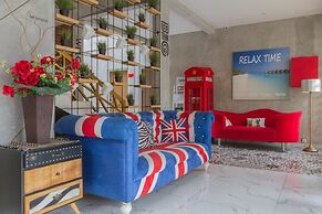 RedDoorz Premium @ The Batik Hotel Moh. Toha