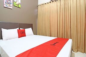 RedDoorz near Pojok Beteng Prawirotaman