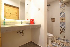 RedDoorz near Pojok Beteng Prawirotaman