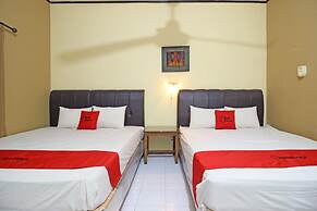 RedDoorz near Pojok Beteng Prawirotaman