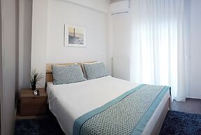 Heliconia Deluxe Apt Must