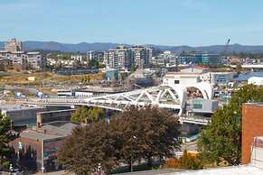 Central Victoria A Apartment