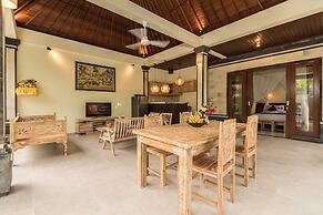 Secret Bunutan Ubud Villa