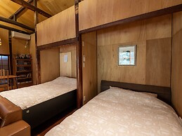 SUMITSUGU HOUSE West