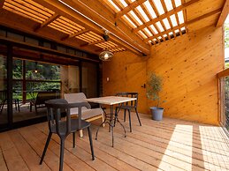 SUMITSUGU HOUSE West