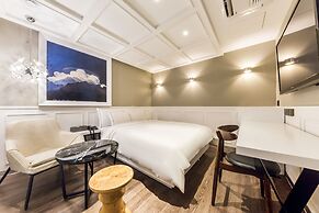 HOTEL FORESTAR Sinchon
