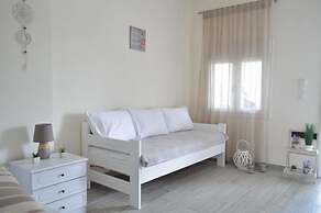 Aelia Sea View Studios