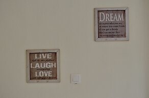 Aelia Sea View Studios