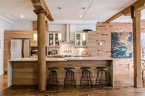 1861 Grand Loft in Old Port by Nuage