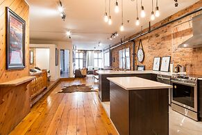 1858 Upscale Lofts in Old Montreal by Nuage