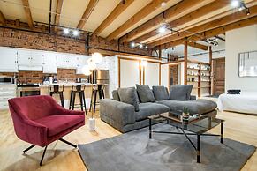 1858 Upscale Lofts in Old Montreal by Nuage