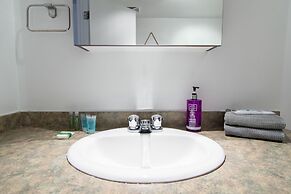 1821 Industrial Loft in Old Port by Nuage