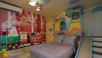 Li Chu Art Paternity B&B