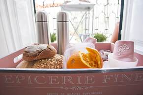 Lisbon Inn Bica Suites