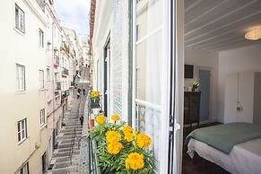 Lisbon Inn Bica Suites