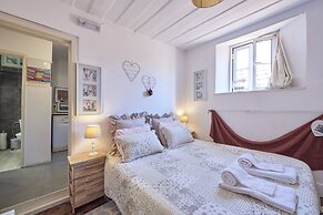 Lisbon Inn Bica Suites