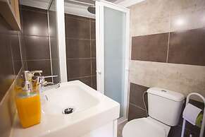 Lisbon Inn Bica Suites