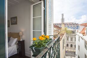 Lisbon Inn Bica Suites