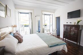 Lisbon Inn Bica Suites