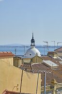 Lisbon Inn Bica Suites