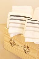 Lisbon Inn Bica Suites