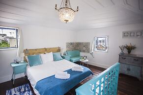 Lisbon Inn Bica Suites