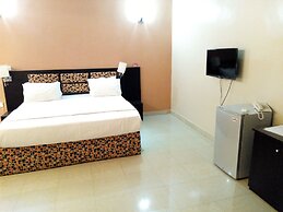 SkyRose Hotel